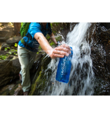 Botella con filtro de agua Lifestraw-Go