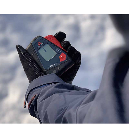 ARVA EVO5 searches for avalanche victims atmosphere