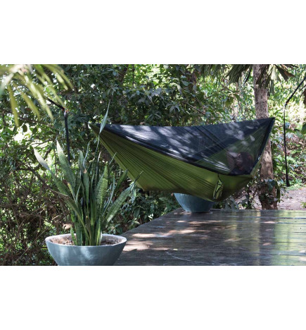 Ultra-light mosquito net hammock