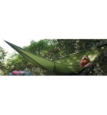 Hamac Cocoon ultra-léger ambiance vert