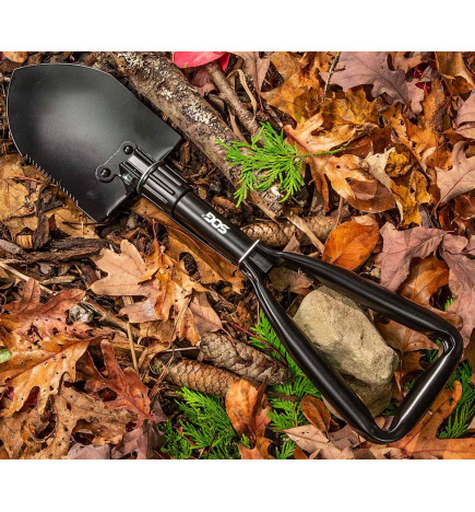 Pelle pliante de bushcraft Entrenching ambiance