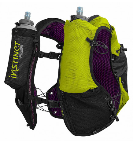 Instinct Eklipse Trail Vest backpack view with flasks
