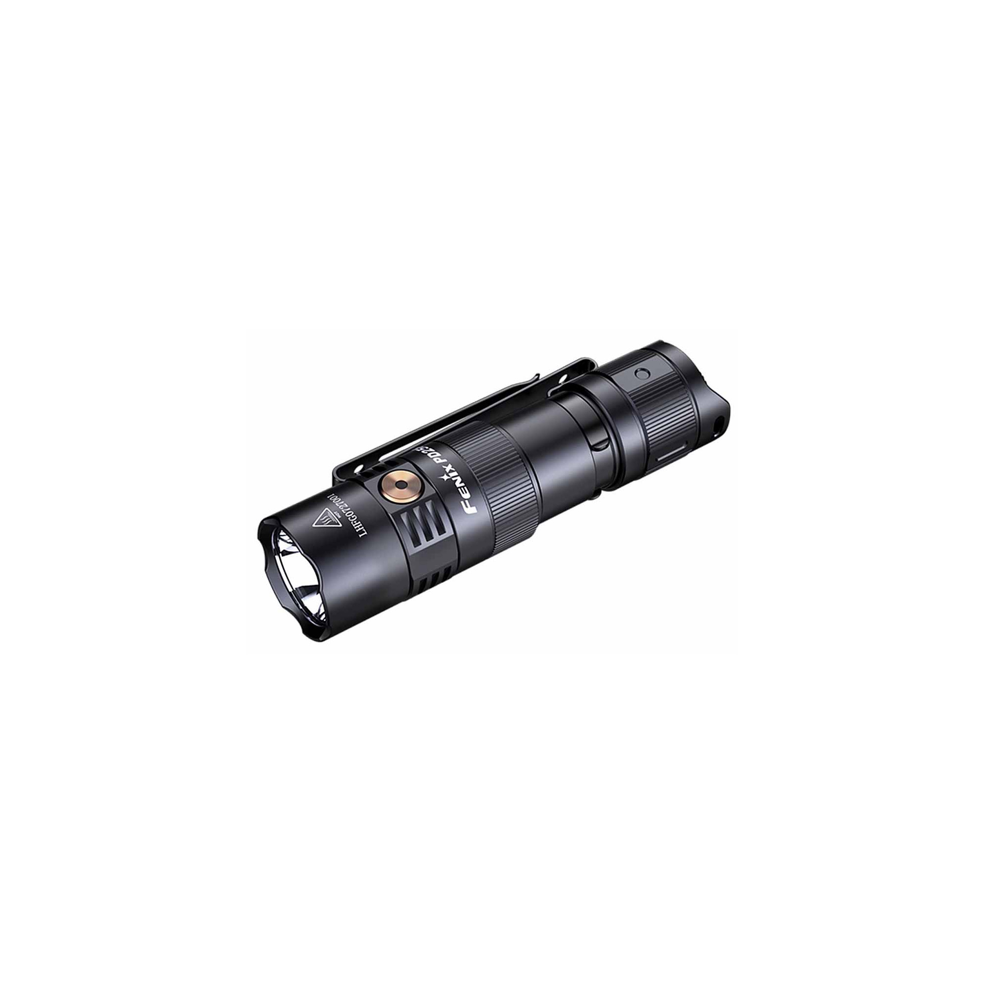 Lampe torche 800 lumens LED PD25R Fenix au meilleur prix sur inuka.com