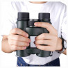 Jumelles Vanguard VEO HD2 10x 42 ED en main
