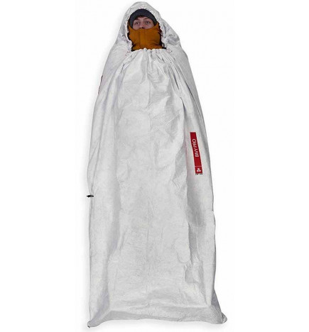 Refugio de emergencia Bivy Pro ARVA 3700507917494 durmiendo